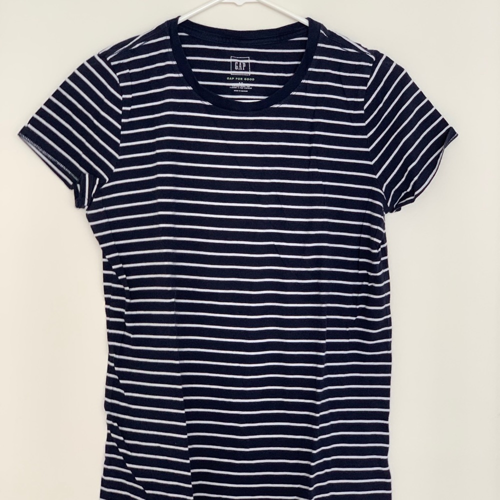 Gap striped shirt